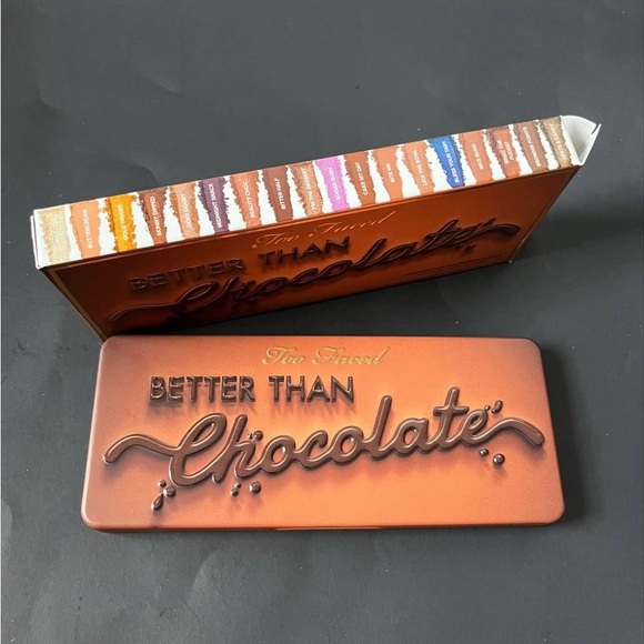 Too Faced Better Than Chocolate Eyeshadow Palette - Picture 5 of 7